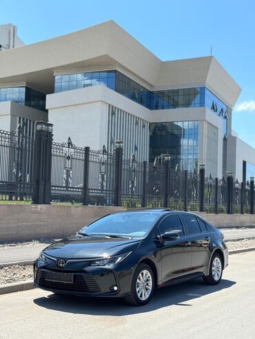 продаю toyota corolla: Toyota Corolla: 2023 г., 1.2 л, Вариатор, Бензин, Седан