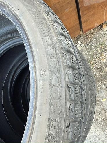 Шины: Комплект из 4 зимних шин Kapsen. Размер: 245/40 R19. Бескамерные — 2