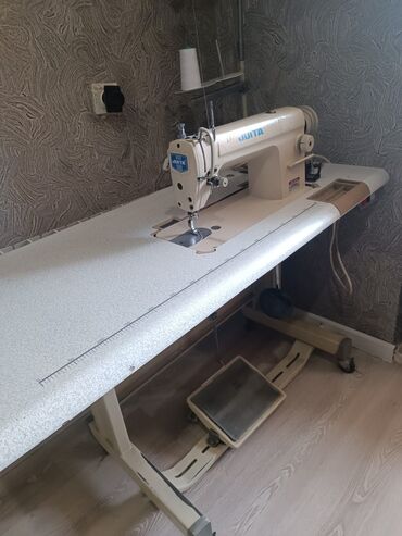 tikiş maşınlari: Tikiş maşını Juki, İşlənmiş,Elektromexaniki, 1 saplı, Ünvandan götürmə