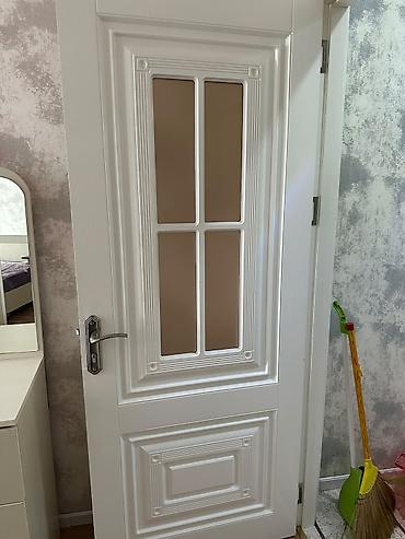 150 azn 3 qapi bir yerde 2 əd qapı 90/205 sm 1 əd qapı 80/205 sm