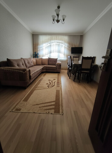 Köhnə tikili: Sumqayıt, 5 otaqlı, Köhnə tikili, 90 kv. m -da lalafo.az — 3 Köhnə tikili: Sumqayıt, 5 otaqlı, Köhnə tikili, 90 kv. m — 3