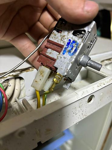 Ремонт холодильников, морозильников: Ремонт холодильников, морозильной камеры, витринных холодильников — 6