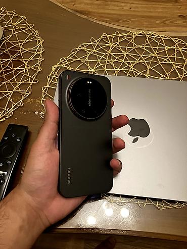 samsung 17: Xiaomi 512 GB, rəng - Qara, 
 Simsiz şarj — 2