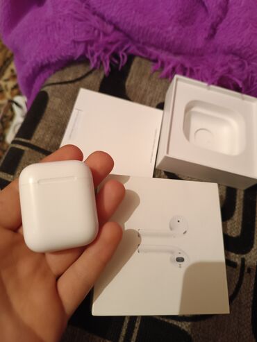 Qulaqcıqlar: İşlənmiş Simsiz (Bluetooth) Qulaqcıqlar, Apple, rəng - Ağ