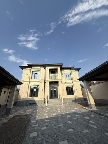 срочно продаю в связи с переездом: Үй, 320 кв. м, 7 бөлмө, Кыймылсыз мүлк агенттиги, Дизайнердик оңдоо