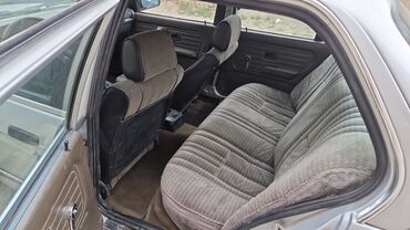 BMW: BMW 3 series: 1984 г., 2 л, Механика, Бензин, Седан — 4