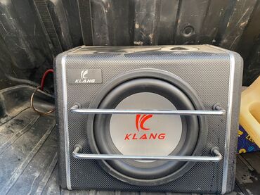 сабвуфер купить в машину: Сабвуфер KLANG в корпусе. - Встроенный низкочастотный динамик (прибл
