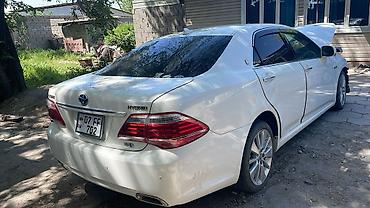 машина аварийная: Toyota Crown: 2012 г. — 1