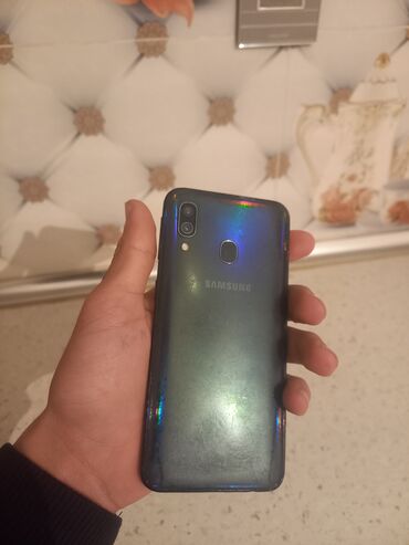 Samsung: Samsung Galaxy A40, 64 GB, rəng - Göy, Barmaq izi, İki sim kartlı