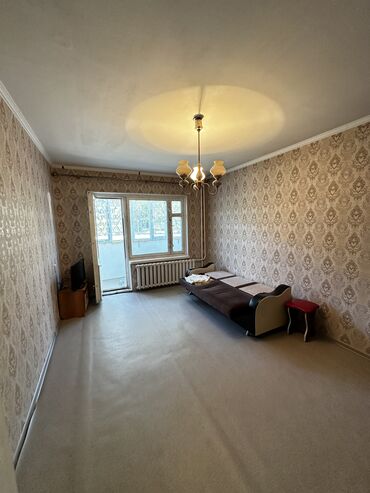 Продажа квартир: 1 комната, 35 м², 105 серия, 1 этаж, Косметический ремонт