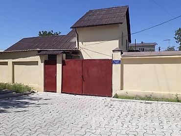 Продажа коттеджей и домов: Продается 210м2 двух этажка район Азия молл на 2 линии центральный at lalafo.kg — 2 Продажа коттеджей и домов: Продается 210м2 двух этажка район Азия молл на 2 линии центральный — 2