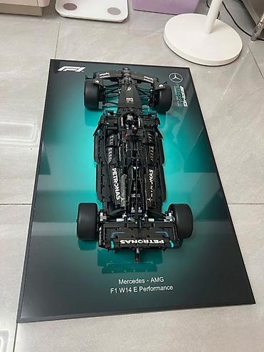 LEGO Technic Mercedes-AMG F1 W14 (номер набора 42165) - Лицензионная