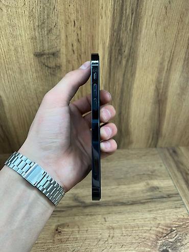 Apple iPhone: IPhone 12 Pro, Pacific Blue — 4