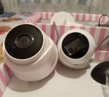 камера видеонаблюдения: Продаются 4 камеры HiWatch, одна из них со звукозаписью. Жёсткий диск
