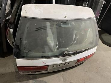 Крышка багажника (пятая дверь) в сборе для Toyota Caldina Qualis