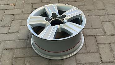 Диски: Литые Диски R 18 Toyota, 1 шт, отверстий - 5, Б/у — 3
