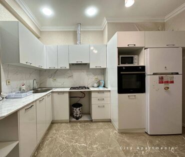 Uzunmüddətli kirayə mənzillər: Gündəlik Kirayə – 28 May metrosuna 10 dəqiqə 2 otaqlı, 12-ci mərtəbə — 10