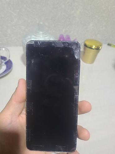 Mobil telefonlar: Samsung Galaxy S22 — 3