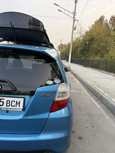 срв 2012: Honda Fit: 2010 г., 1.5 л, Вариатор, Бензин, Хэтчбэк — 5