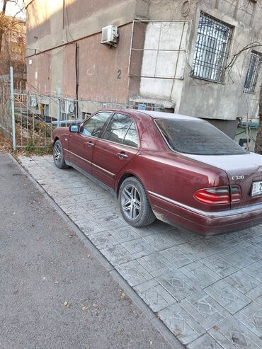 Mercedes-Benz: Mercedes-Benz E-Class: 1999 г., 3.2 л, Автомат, Бензин, Седан