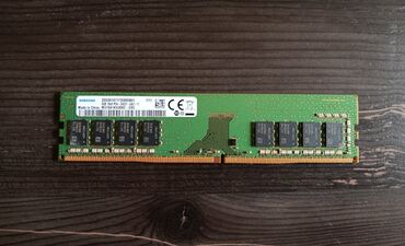 Sərt disklər (HDD): Operativ yaddaş (RAM) Samsung, 8 GB, 2400 Mhz, DDR4, PC üçün, İşlənmiş