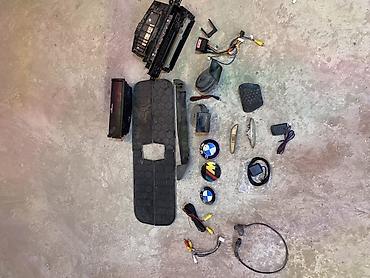 bmw e46 ehtiyat hisseleri: BMW E46 üçün aksesuar və ehtiyat hissələri paketi Məzmun: - BMW — 4