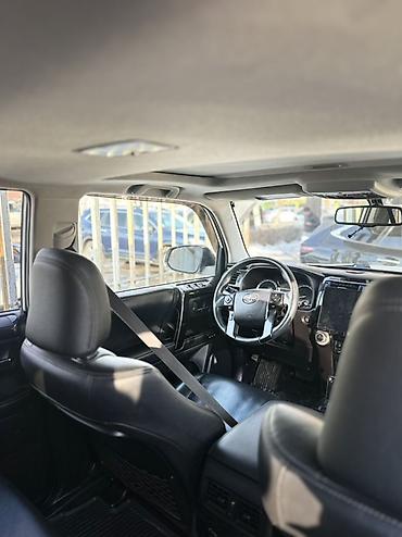 Toyota: Toyota 4Runner: 2019 г., 4 л, Автомат, Бензин, Внедорожник — 7