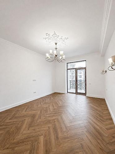 elmlerde satilan evler: Ağ şəhər, 3 otaqlı, Yeni tikili, 147 kv. m — 4