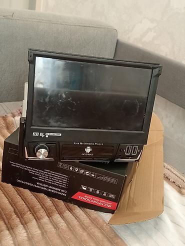 manitor: Avtomobil üçün qatlanabilən manitor üstündə cızığı belə yoxdu. 200 e — 1