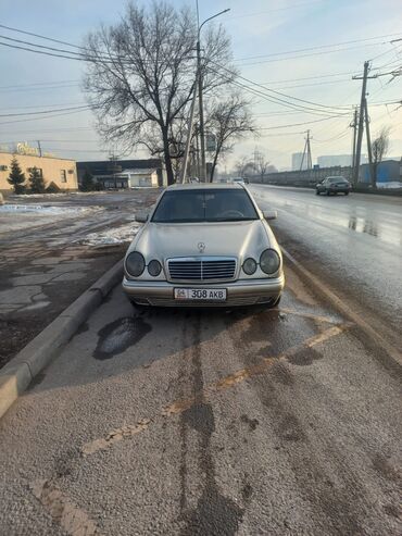 Mercedes-Benz: Mercedes-Benz E-Class: 1996 г., 3.2 л, Автомат, Бензин, Седан