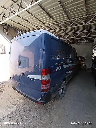 эшке: Жеңил жүк ташуучу унаа, Mercedes-Benz, 1,5 т, Колдонулган — 4