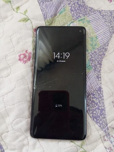 ящик для телефонов: Samsung Galaxy S10, Б/у, 128 ГБ, цвет - Черный, 2 SIM