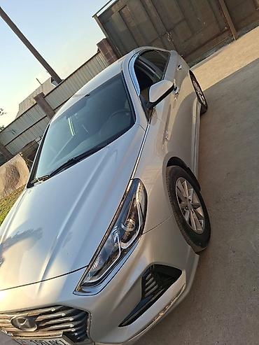 sprinter 4 4: Hyundai Sonata: 2018 г., 2 л, Автомат, Бензин, Седан — 3