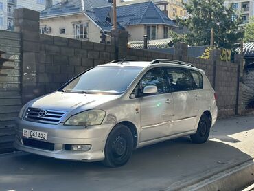 авенсис версо: Toyota Avensis: 2003 г., 2 л, Механика, Дизель