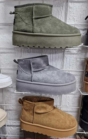 rikers obuca: Ugg mini boots, 41