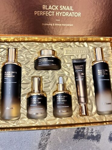 gangster средство от проблемной кожи: Набор для ухода за кожей Eshumi Black Snail Perfect Hydrator