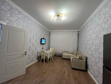 Uzunmüddətli kirayə mənzillər: Sumqayıt şəhəri, 10-cu mikrorayonda, Kristal Abşeron MTK-ya məxsus