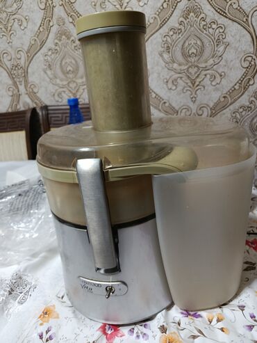 Кухонные плиты и варочные поверхности: Соковыжималка Kenwood, Центробежная