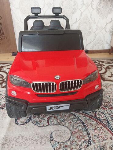 Uşaq üçün elektrik maşınları: SATLIR PULT LA IDARE OLNUR