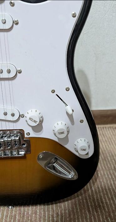 Гитары: Fender Squier Sonic 🇮🇩 indonesia! Гитара все, что надо для игры at lalafo.kg — 4 Гитары: Fender Squier Sonic 🇮🇩 indonesia! Гитара все, что надо для игры — 4