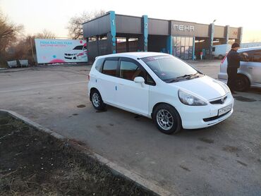 Honda: Honda Fit: 2006 г., 1.3 л, Вариатор, Бензин, Хэтчбэк