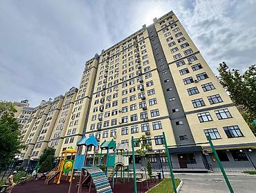 молодоя гвардия: 2 комнаты, 70 м², Юг-2 мкр Элитка, 14 этаж, Свежий ремонт — 1