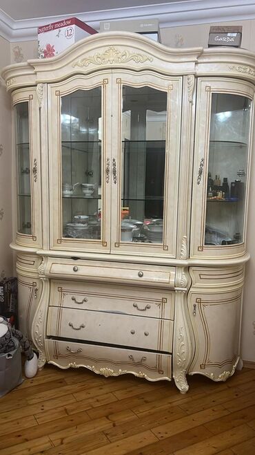 perla mebel metbex mebelleri: Dolab
