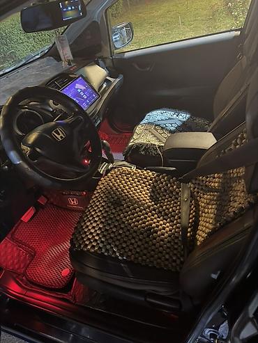 ls430 lexus: Honda Fit: 2009 г., 1.5 л, Автомат, Бензин, Хэтчбэк — 5