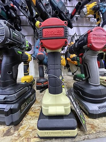 dewalt dcd794d1: Бесщеточная аккумуляторная дрель-шуруповерт 21V (Li-Ion) - Тип — 3
