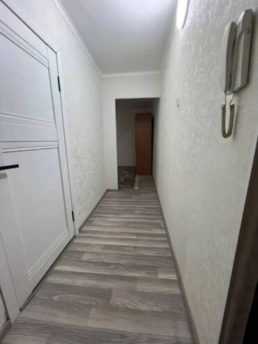 104 серия квартиры: 2 бөлмө, 44 кв. м, 104-серия, 1 кабат, Евроремонт