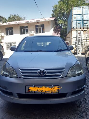 Toyota: Toyota Ipsum: 2004 г., 2.4 л, Автомат, Бензин, Минивэн