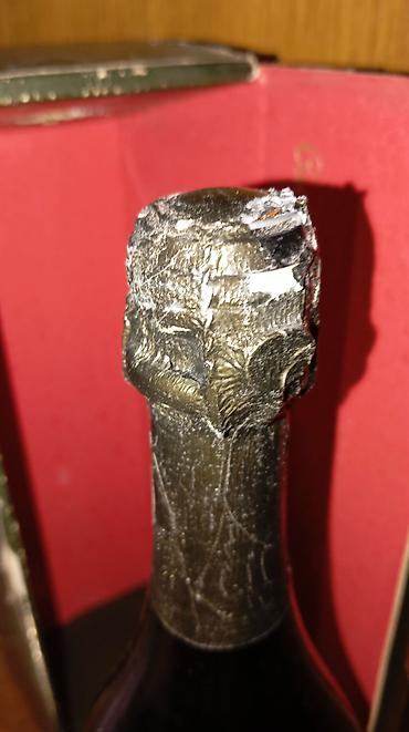Ostali antikviteti: Dom Pérignon Vintage 1971 Champagne (Sa kutijom) — 11