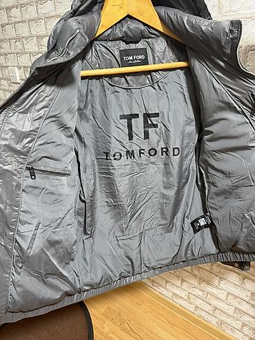 geyim kisi: Kurtka, Bolonka, Qış, Tom Ford, M — 2