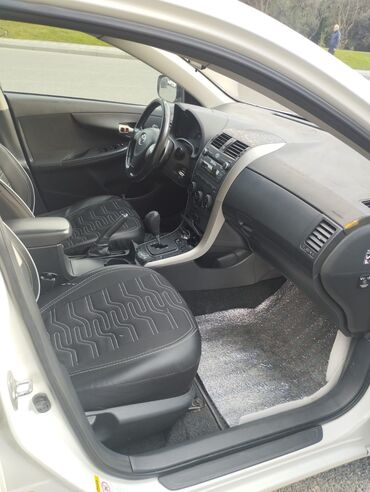 Toyota: Toyota Corolla: 1.6 l | 2006 il Sedan — 9